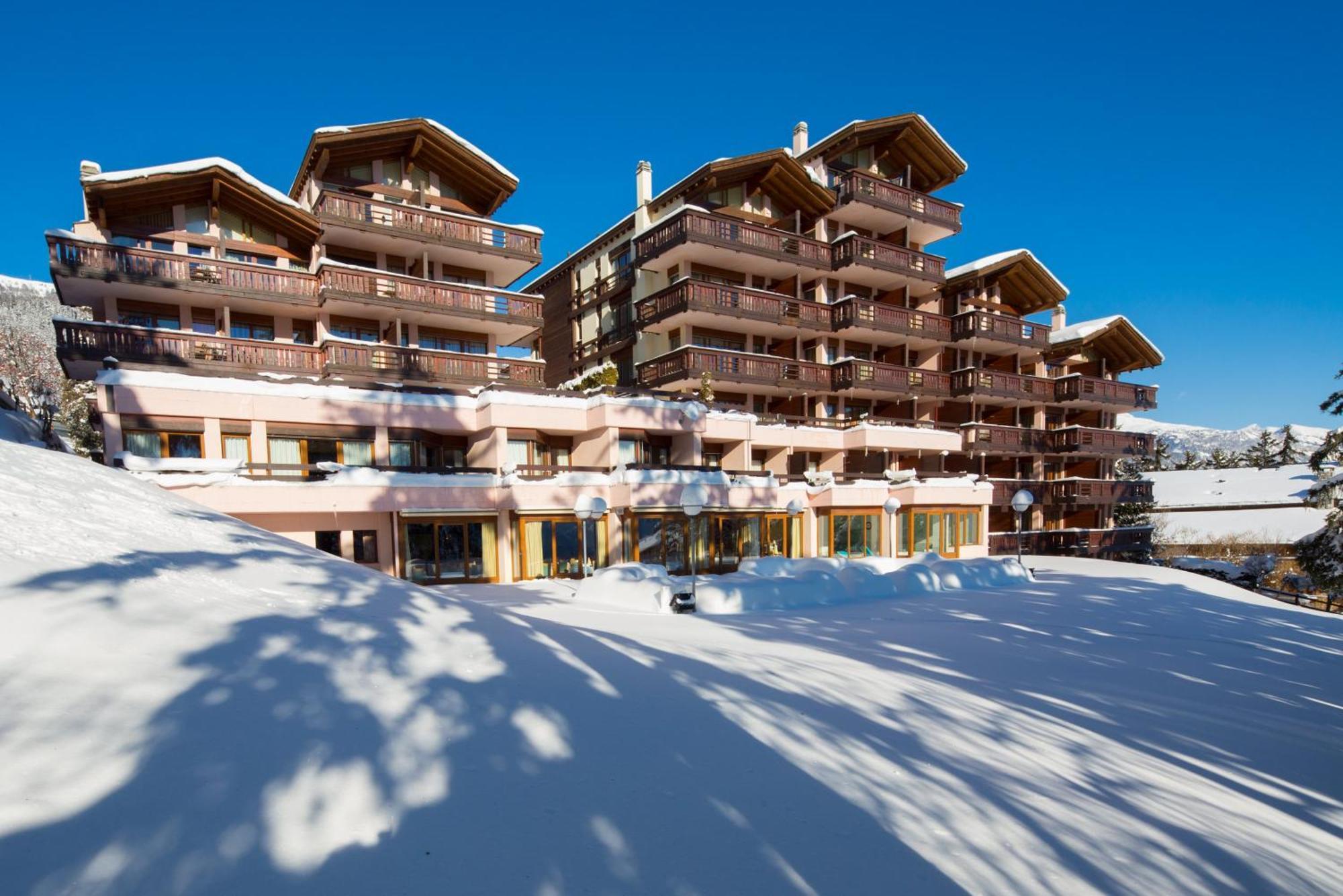 Aparthotel Helvetia Crans-Montana Exterior foto
