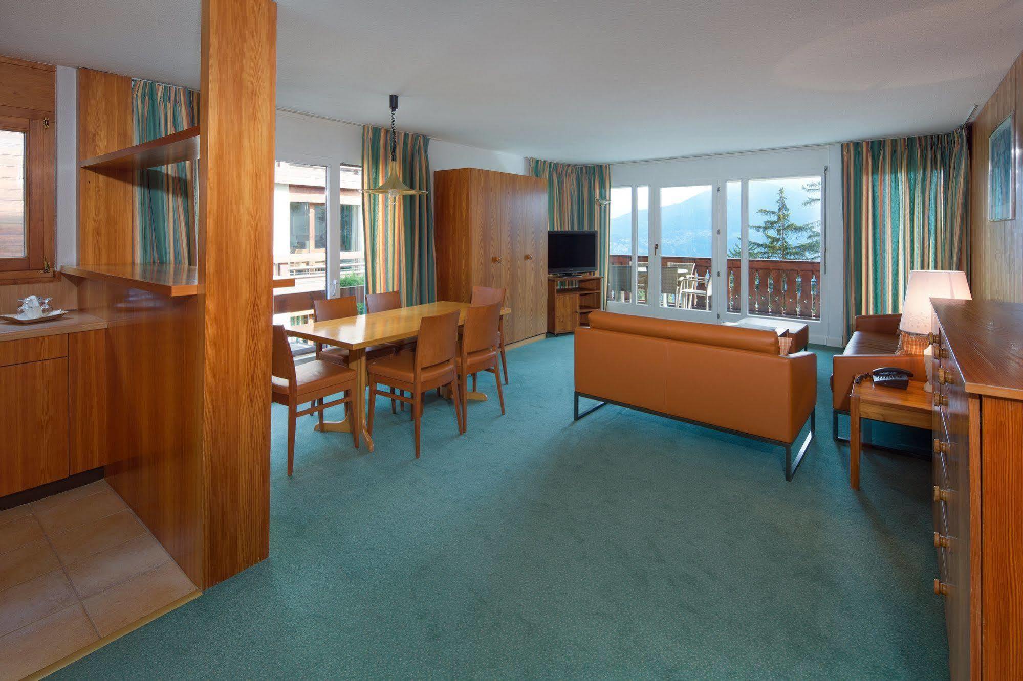 Aparthotel Helvetia Crans-Montana Exterior foto